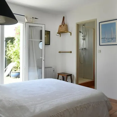 Ferienhaus Maison Spacieuse Avec Jardin, Cheminee, Internet Et Lits Faits A L'arrivee - Les Portes-en-Re