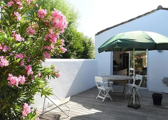 Maison Spacieuse Avec Jardin, Cheminée, Internet Et Lits Faits à L'arrivée - Les Portes-en-ré - Fr-1-434-10 Casa vacanze Les Portes-en-Re